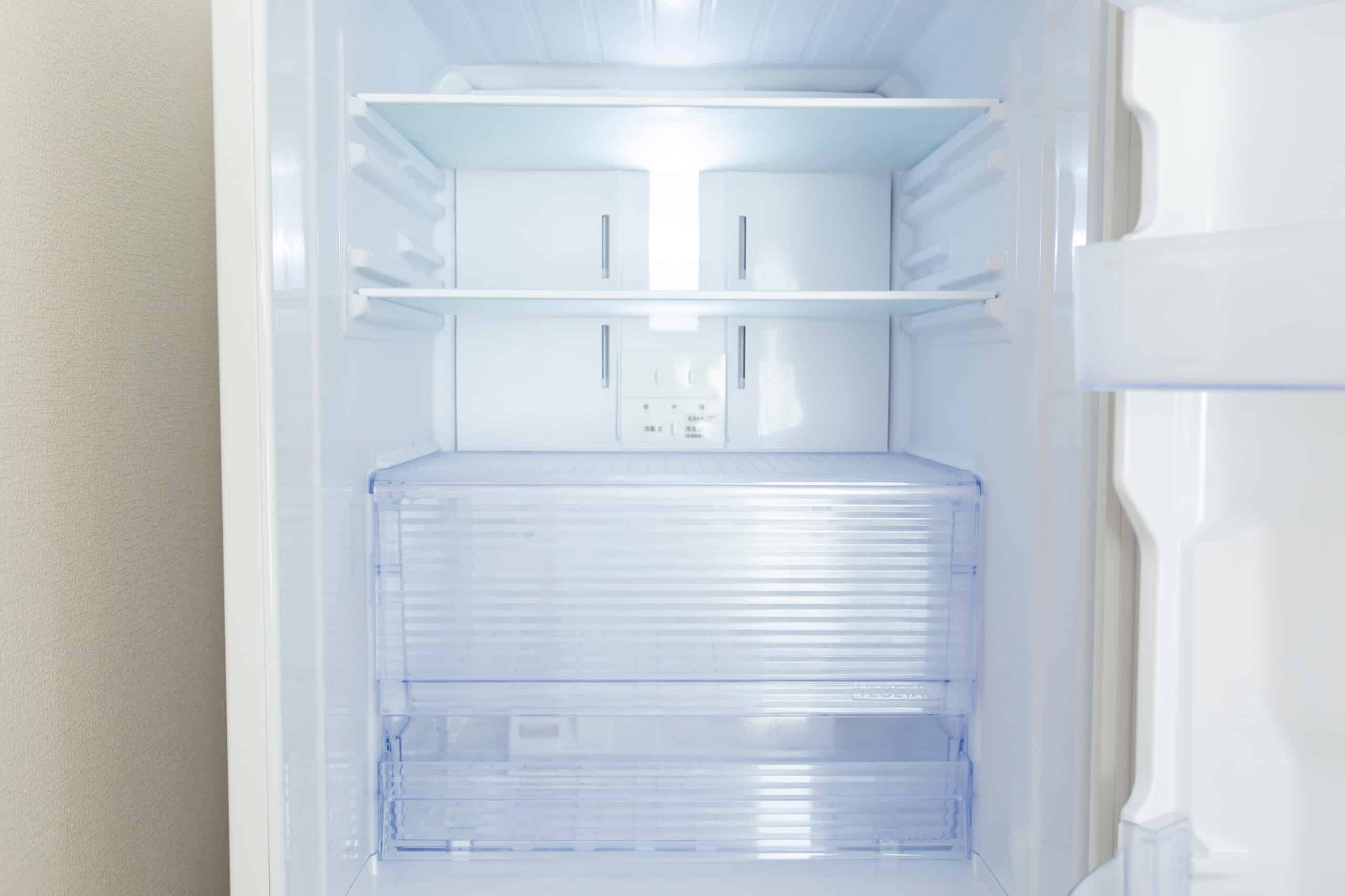 frigiderul după curățarea temeinică, fără a-l deconecta de la sursa de alimentare