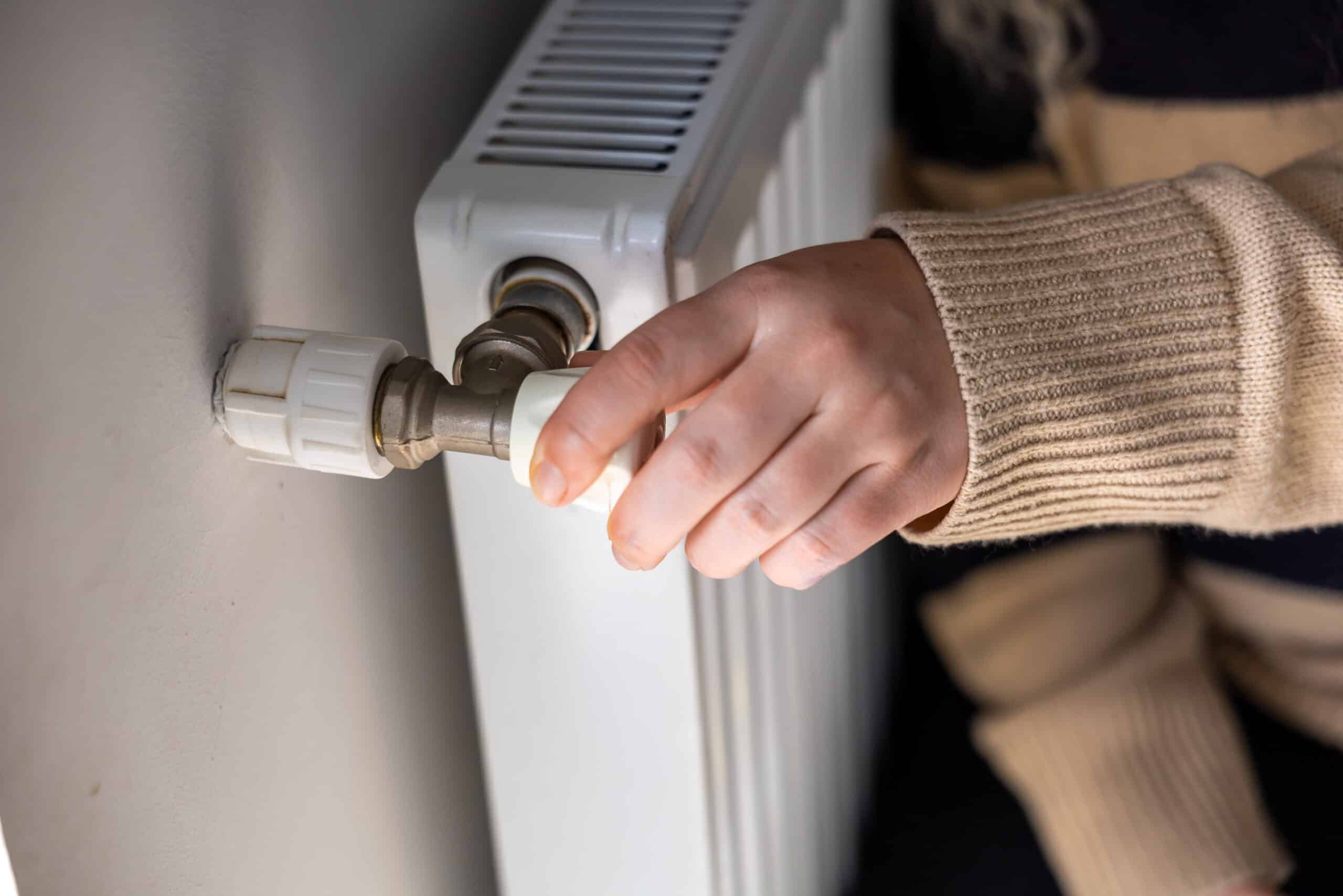 Este într-adevăr rentabil să opriți încălzirea în camerele neutilizate?