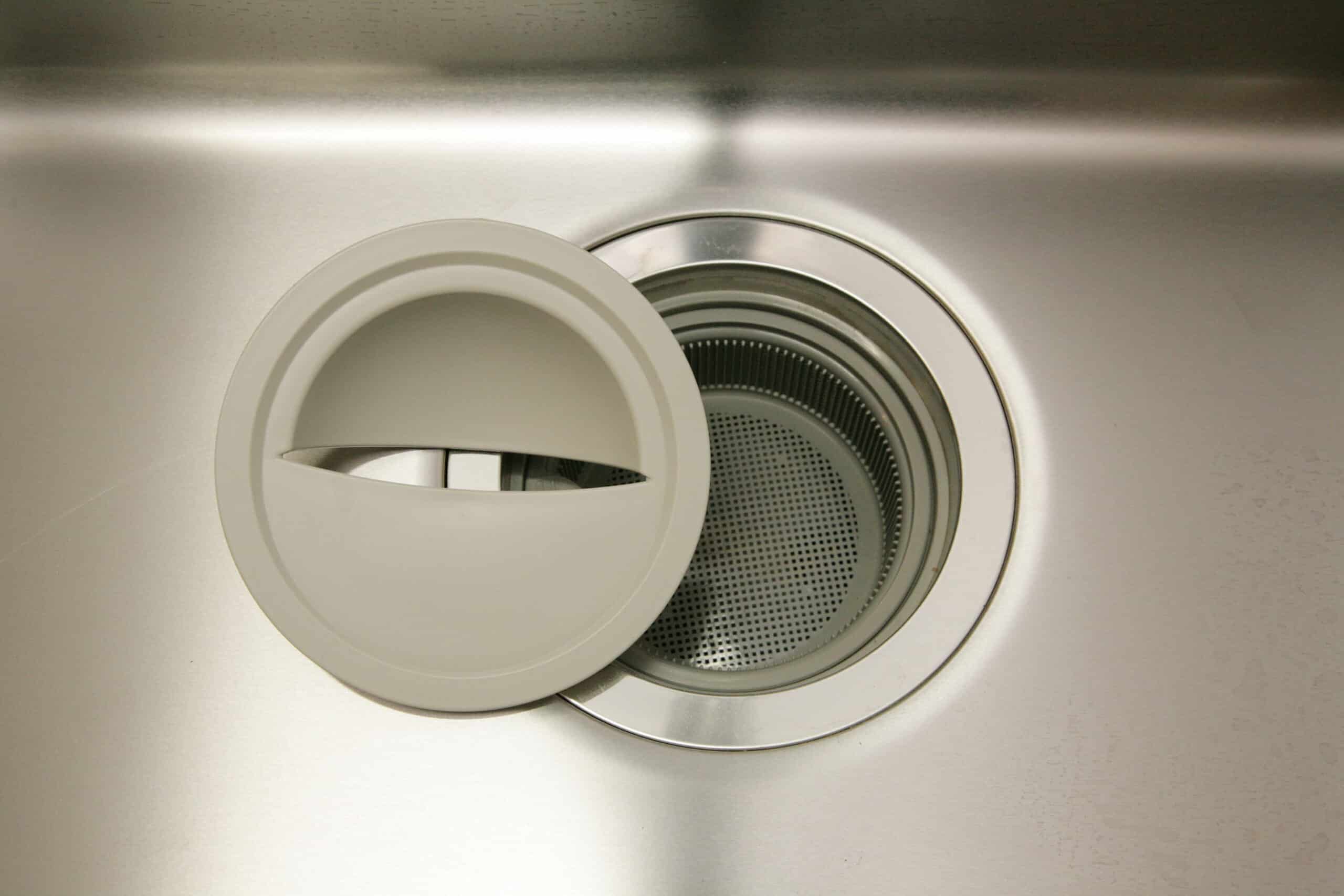 mirosul neplăcut din chiuvetă eliminat dimineața cu un truc